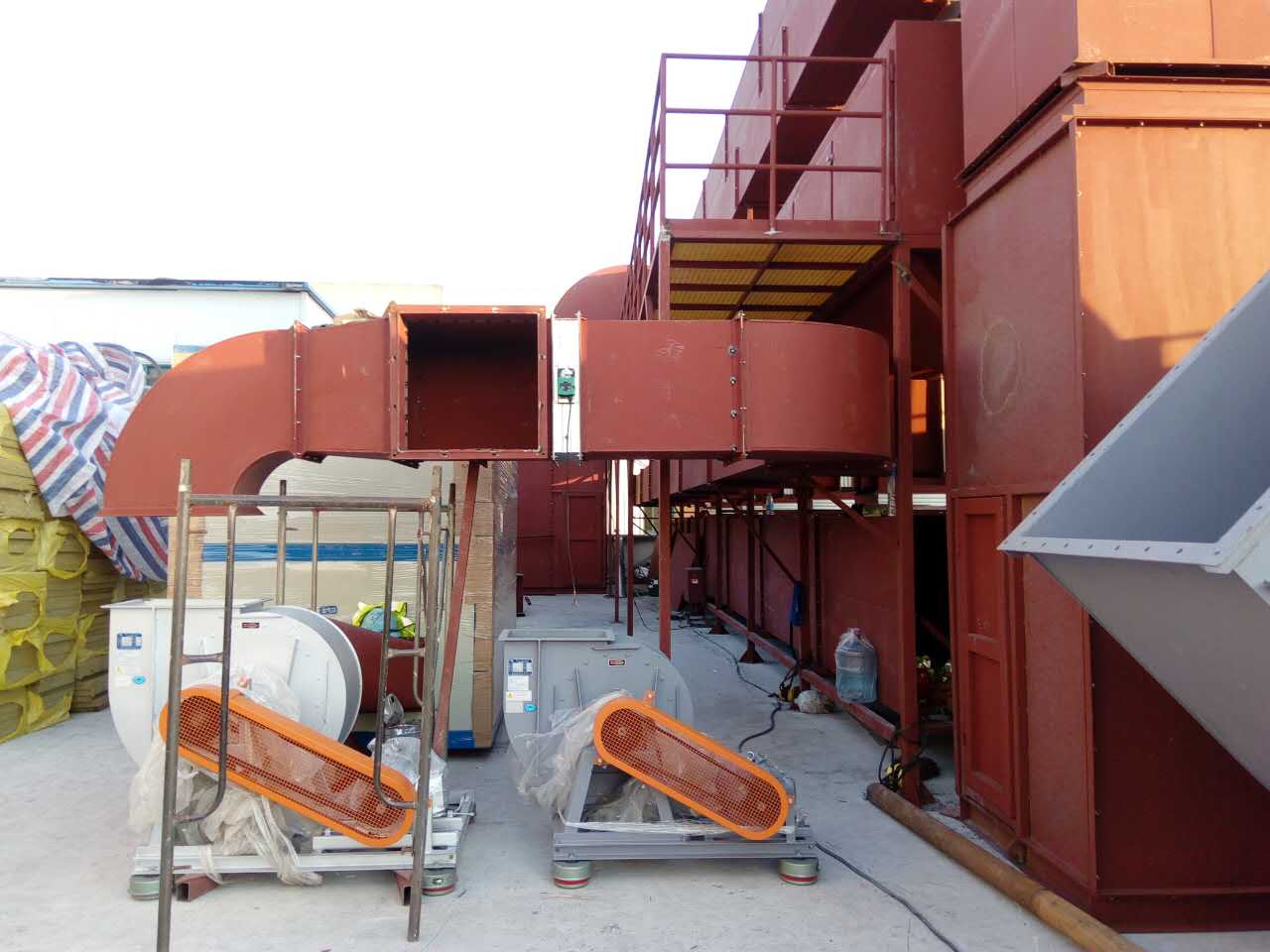 【揚州綠之源環(huán)?！课矫摳酱呋紵椖堪惭b現(xiàn)場