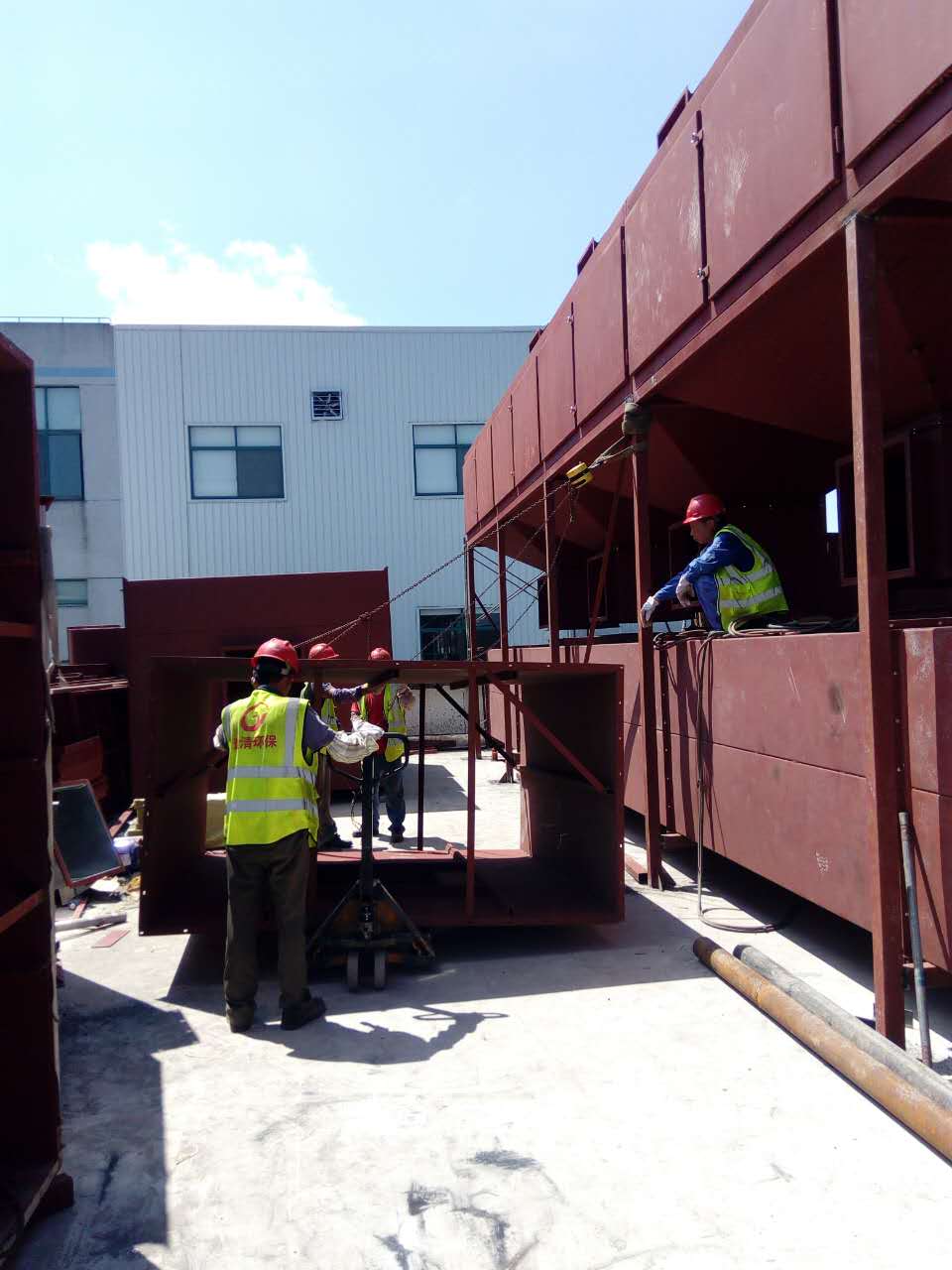 【揚州綠之源環(huán)?！课矫摳酱呋紵椖堪惭b現(xiàn)場